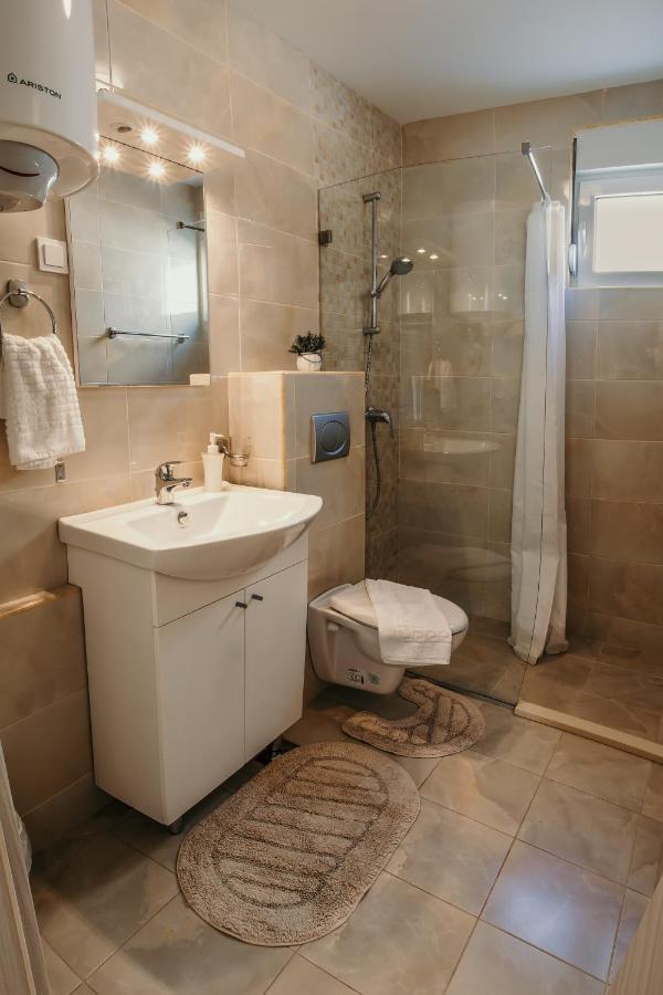 Peace 2 Apartments With Parking Budva Ngoại thất bức ảnh